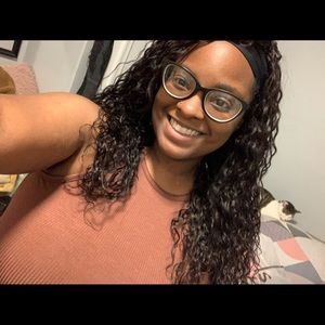 Meet your Posher, Jasmine